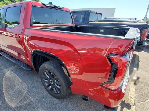 Used 2024 Toyota Tundra Platinum AWD/4WD image 8