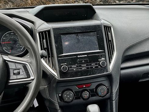 Used 2019 Subaru Impreza 2.0i image 6