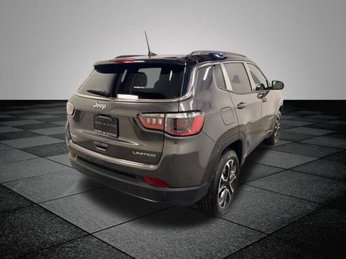 Used 2023 Jeep Compass Limited w/ Sun and Sound Group AWD/4WD image 7