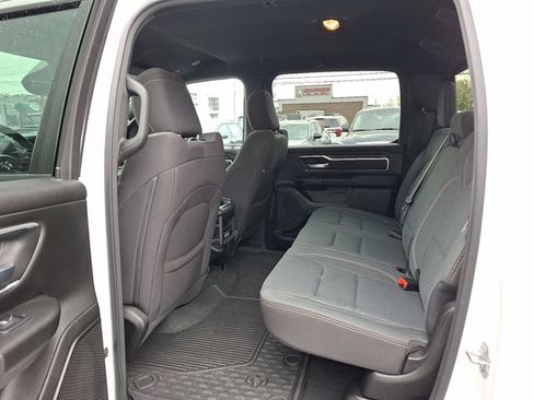 Used 2023 RAM 1500 Big Horn AWD/4WD image 10