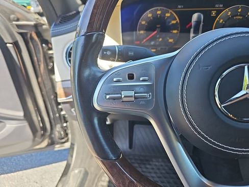 Used 2019 Mercedes-Benz S 560 Sedan image 18