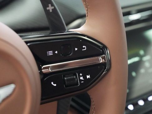 New 2026 Aston Martin V8 Vantage S image 10