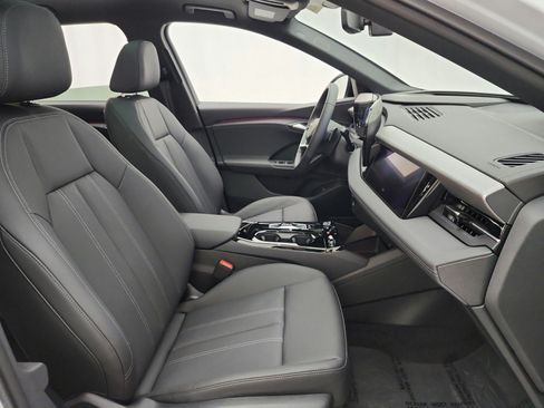 New 2027 Audi Q6 e-tron Premium Plus AWD/4WD image 14