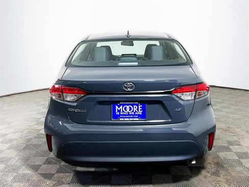 Used 2025 Toyota Corolla LE image 7