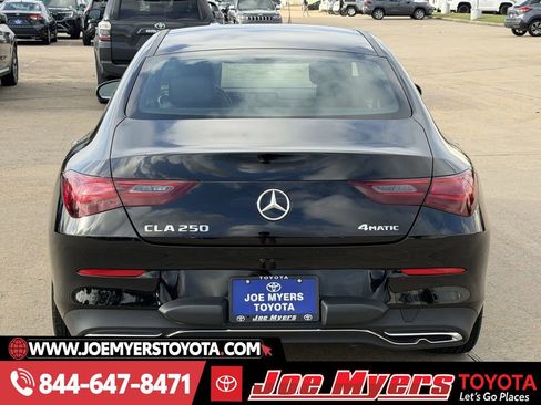 Used 2025 Mercedes-Benz CLA 250 4MATIC image 8
