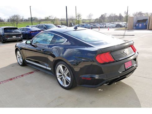 Used 2021 Ford Mustang Premium w/ Pony Package image 6