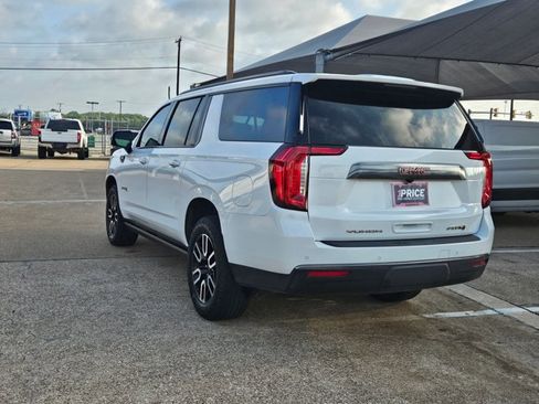 Used 2023 GMC Yukon XL AT4 w/ Technology Package AWD/4WD image 8