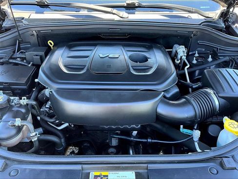 Used 2019 Jeep Grand Cherokee Limited AWD/4WD image 34