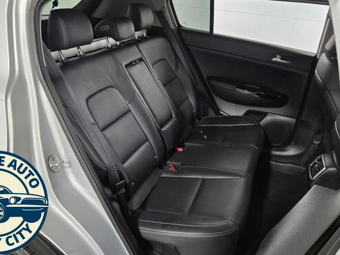 Used 2019 Kia Sportage EX FWD image 33
