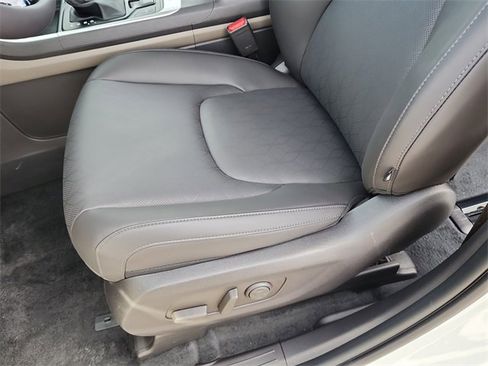 New 2026 Kia Carnival image 14