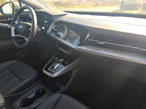Used 2024 Audi Q4 e-tron Premium AWD/4WD image 12