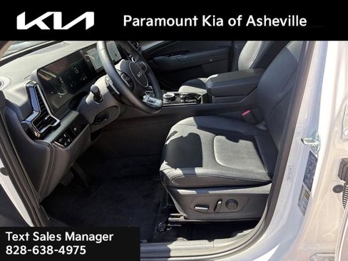 Used 2025 Kia Sportage EX w/ EX Premium Package AWD/4WD image 18