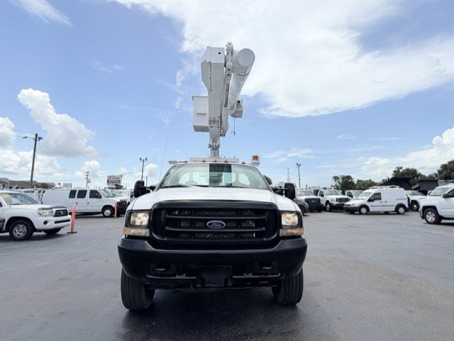Used 2004 Ford F550 4x4 Regular Cab Super Duty image 14