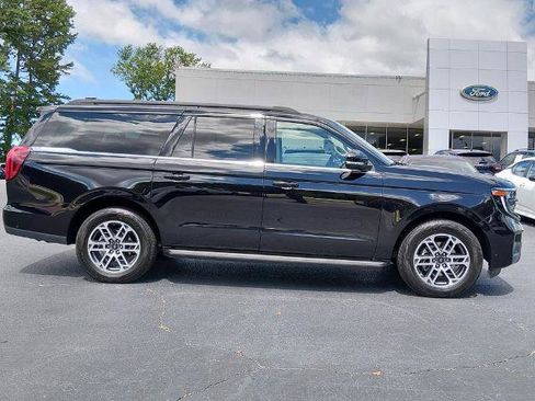 Certified 2025 Ford Expedition Max Active AWD/4WD image 2