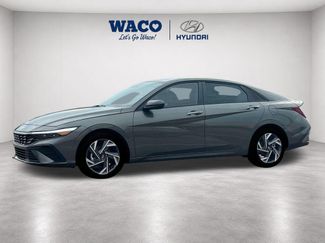Used 2025 Hyundai Elantra Sport FWD video 2