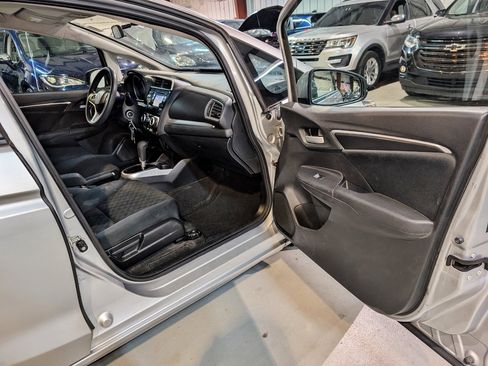 Used 2015 Honda Fit LX image 26