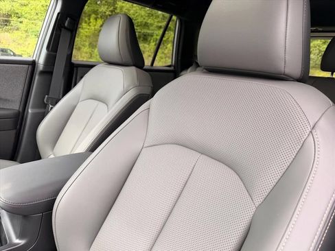 New 2026 Subaru Outback Limited AWD/4WD image 10