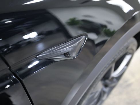 Used 2020 Tesla Model X Long Range image 11