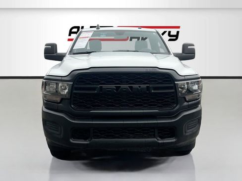 Used 2024 RAM 2500 Tradesman AWD/4WD image 2