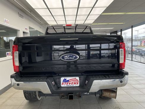 Used 2019 Ford F350 Lariat w/ Lariat Ultimate Package image 6