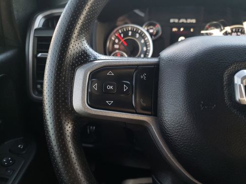 Used 2024 RAM 2500 Tradesman w/ Chrome Appearance Group image 36