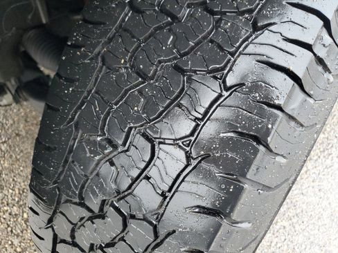 Used 2024 Toyota Tacoma TRD Sport image 30