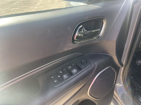 Used 2019 Dodge Durango R/T w/ Technology Group AWD/4WD image 13