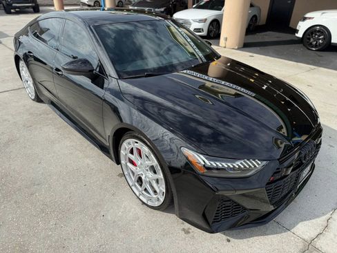 Used 2021 Audi RS 7 Sportback image 19