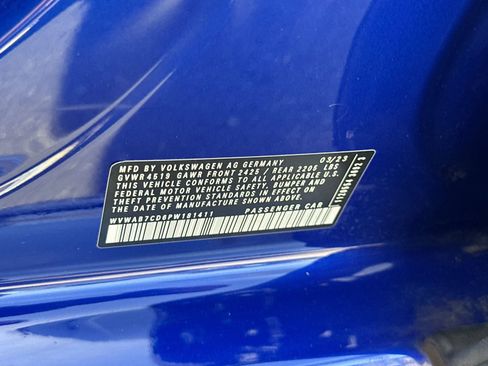 Used 2023 Volkswagen Golf 20th Anniversary Edition image 33