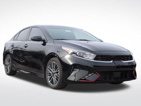 Used 2022 Kia Forte GT-Line w/ GT-Line Premium Package image 1