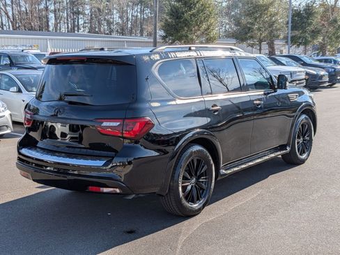 Used 2023 INFINITI QX80 Luxe w/ Cargo Package image 3