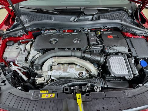 Used 2026 Mercedes-Benz GLA 250 4MATIC image 40