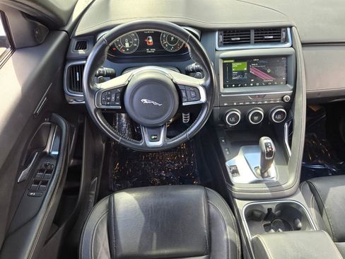 Used 2020 Jaguar E-PACE R-Dynamic S image 12
