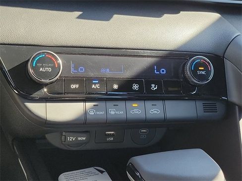 New 2026 Hyundai Elantra Sport image 10