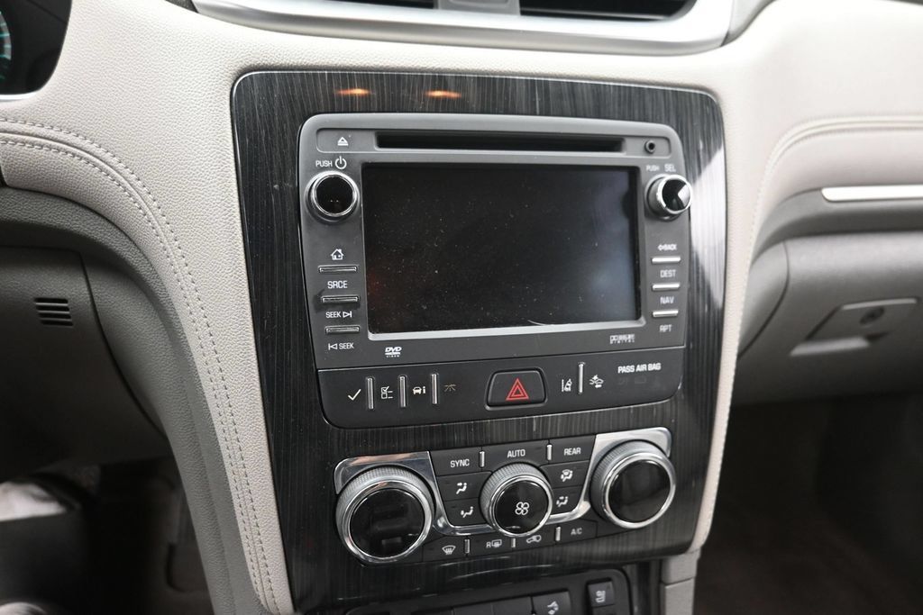 Used 2016 Chevrolet Traverse LTZ AWD/4WD image 19