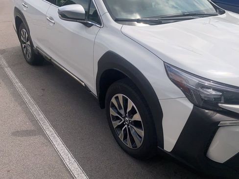 Used 2024 Subaru Outback Touring XT AWD/4WD image 2