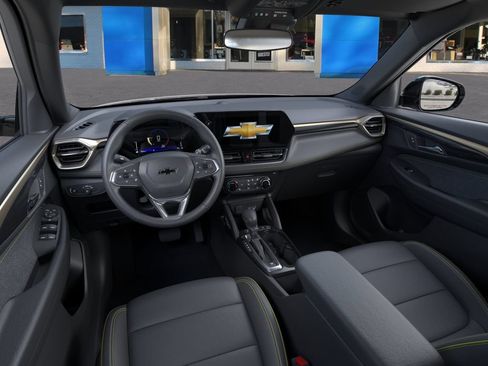 New 2026 Chevrolet TrailBlazer ACTIV w/ Driver Confidence Package AWD/4WD image 15