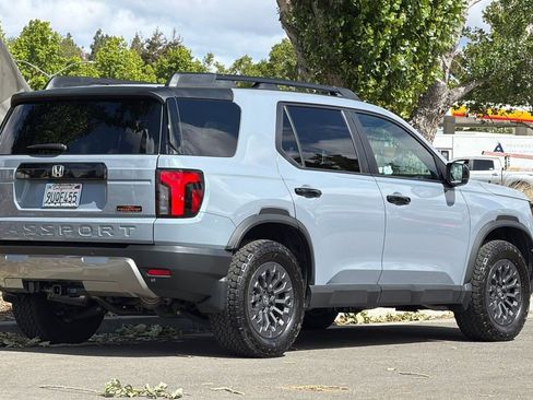 Certified 2026 Honda Passport TrailSport image 4