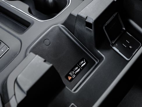 New 2026 GMC Sierra 2500 Denali w/ Denali Reserve Package image 33