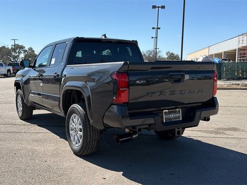 New 2026 Toyota Tacoma SR5 image 4