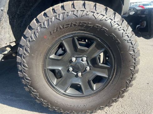 Used 2021 Jeep Gladiator Mojave image 5