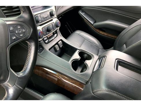 Used 2019 Chevrolet Tahoe LT image 15