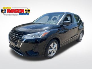 Used 2022 Nissan Kicks S FWD 360° Tour