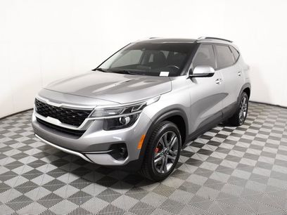 Used 2023 Kia Seltos S w/ Navigation Package