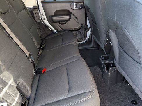 Certified 2021 Jeep Wrangler Unlimited Sport S image 31