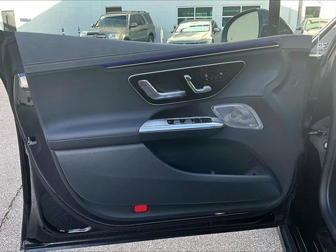 Used 2024 Mercedes-Benz EQE 350+ 4MATIC Sedan w/ Driver Assistance Package image 21