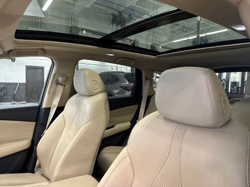 Used 2020 Acura RDX AWD w/ Technology Package image 12