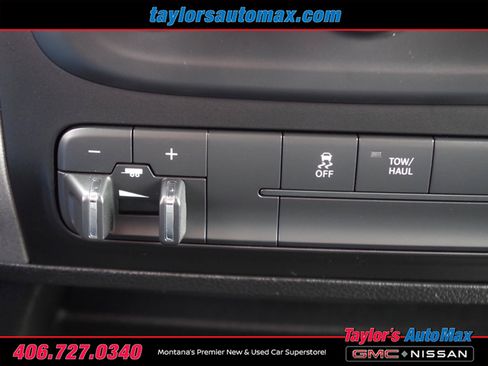 Used 2021 RAM 1500 Express w/ Wheel & Sound Group AWD/4WD image 14