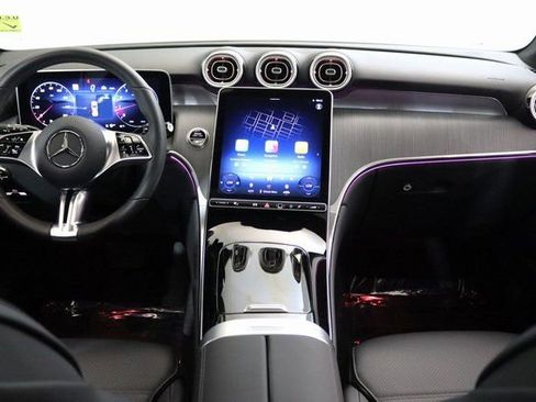 Used 2025 Mercedes-Benz GLC 300 4MATIC image 22