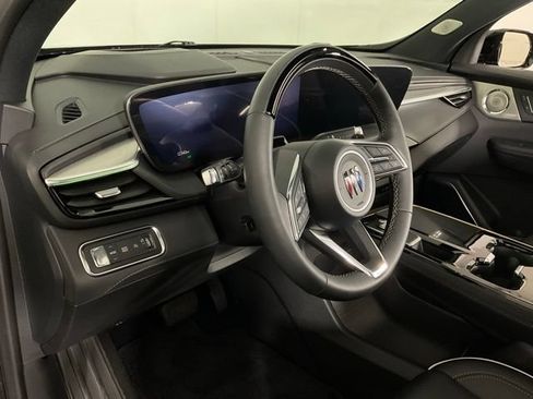 Used 2025 Buick Enclave Avenir w/ Super Cruise Package FWD image 20
